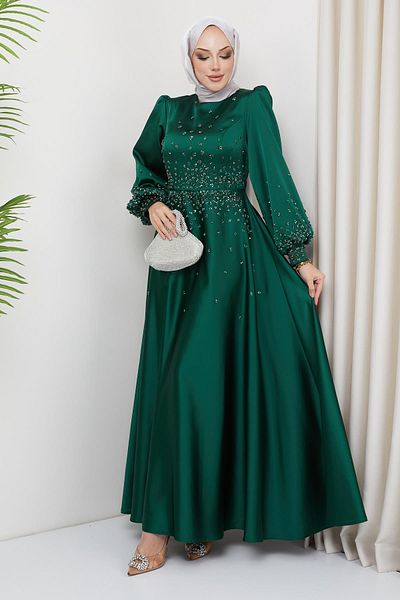 Olcay Abendkleid aus Satin mit Steindetail vorne und an den Ärmeln GRÜN 1658
