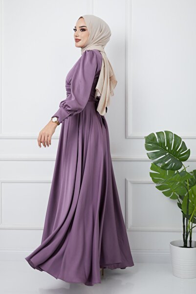 Olcay Derékránc részletes öves estélyi ruha K. Lila 1595