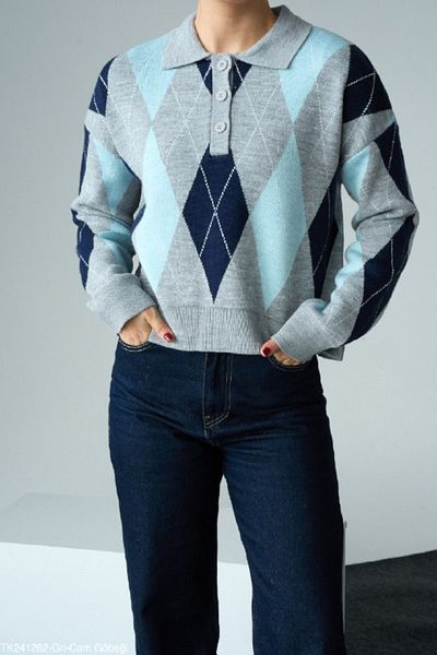 Nisantasimoda Women's Diamond Patterned Polo Neck Sweater