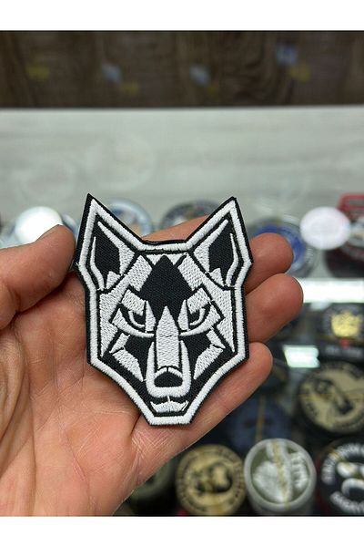 KOMANDO PAZARI Patch din țesătură velcro - Motiv lup