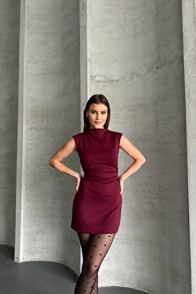 Diviny Kadın Bordo Sıfır Kol Yan Büzgü Detay Mini Elbise
