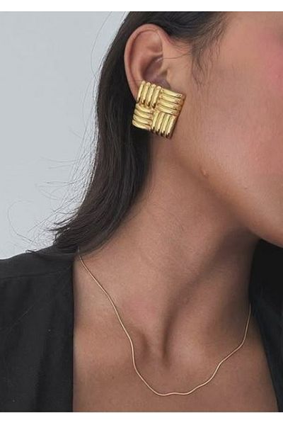 mos&more Silver Color Square Plate Stylish Women's Earrings