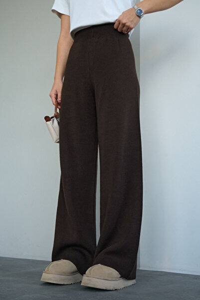 LOOSH Kadın Acı Kahve Yüksek Bel Lastik Detaylı Geniş Paça Triko Pantolon