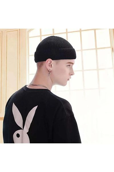Köstebek Plain Black Short Beret