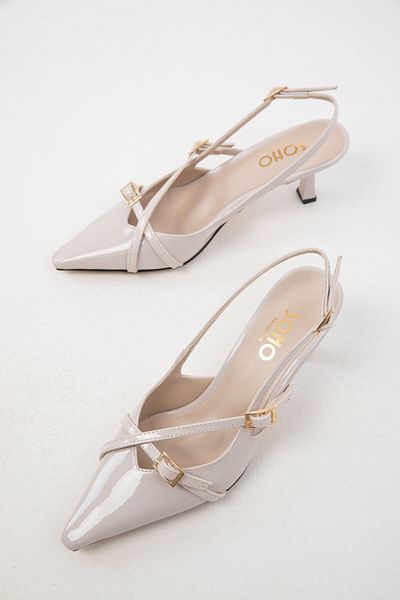 SOHO Pantofi clasici cu toc de dama din piele lacuita bej - model 20162
