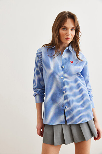 Olalook Női sötétkék szívvel hímzett csíkos barát ing GML- 19001267