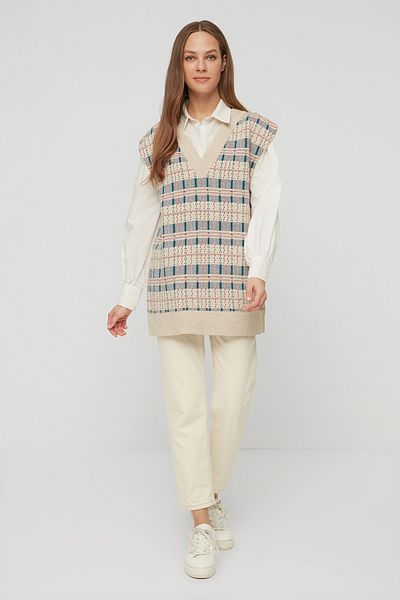 Trendyol Modest Strickpullover mit V-Ausschnitt – TCTAW22UV0050