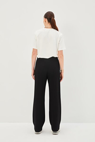 Allyco Flat Cut Comfortable Fit Knitted Trousers with Elastic Waist