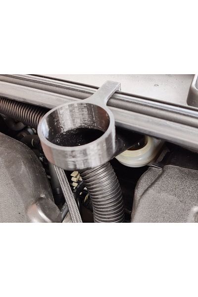 BYR Focus Brake Fluid Funnel T2806970 Byrnew