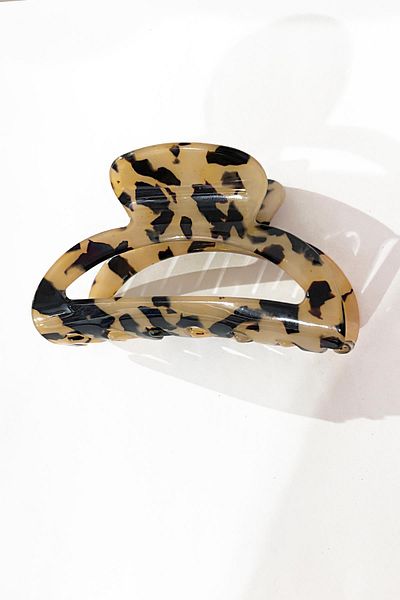 New Obsessions Betty Turtle Back Luxury Acetate Window Latch Buckle
