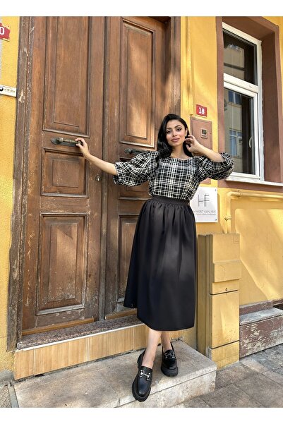 KÜÇÜĞÜM BUTİK Μαύρη καρό μπλούζα με μπαλόνι