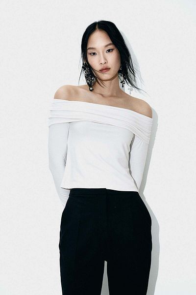 H&M Off-the-shoulder top