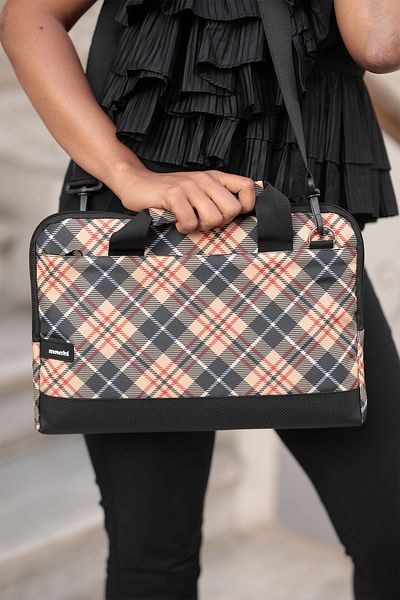 Moserini MacBook Air - Pro 13.6" - 14.2" M2/ M3/ M4 Compatible Base Protected Laptop Case with Strap - Ares