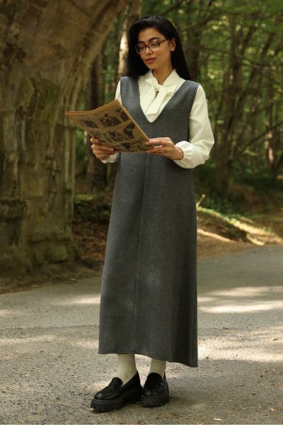 KÜÇÜĞÜM BUTİK Anthracite Color Stamp Long Winter V-Neck Gilet Dress