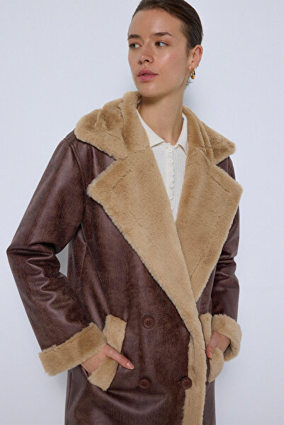 Touché Privé Fur Detailed Leather Coat
