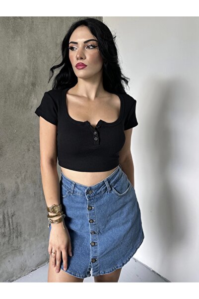 asfamoda Černá kombinovaná halenka s krátkým rukávem - detail na knoflík