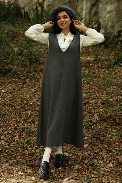 KÜÇÜĞÜM BUTİK Anthracite Color Stamp Long Winter V-neck Gilet Dress and Stamp Hat (set of 2)