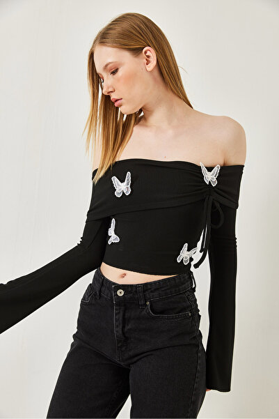 Bianco Lucci Women's Madonna Collar Butterfly Detail Blouse 7196 60261280