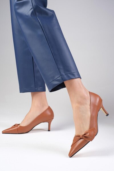 Mio Gusto Orlanda Tan Color Women's Heeled Shoes