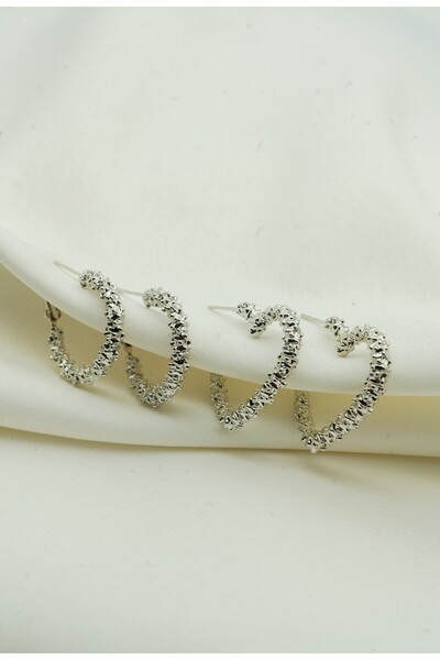 Le Manolia Accessories أقراط نسائية منحنية من الفولاذ مع مشبك على شكل قلب