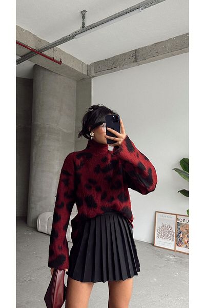 anonim Bearded Leopard Sweater