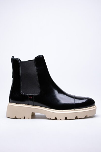 FARUK SAĞIN Bold Malek