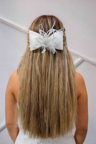Turkuaz Bridal Hair Accessory / Wedding Wedding White Rhinestone Otrish Bow