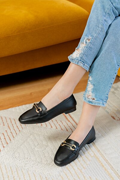 DİVOLYA Fabri Black Buckle (1 cm Heel) Blunt Toe Ballerinas