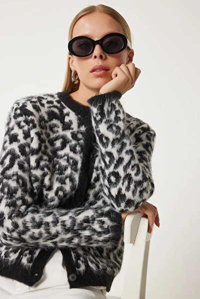 enc co White Leopard Cardigan