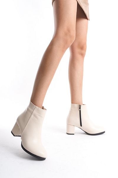 Santamarina Γυναικείες κοντές μπότες Liva Beige Skin με ίσιο τακούνι