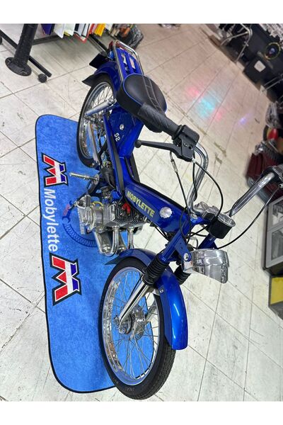 as garaj MOBİLET MOBYLETTE MOTOR ALTI DEKOR MAVİ  HALI