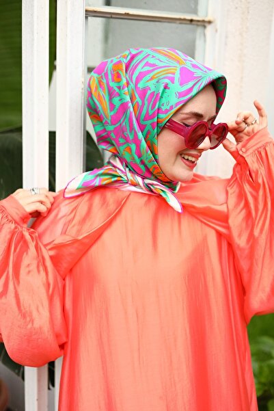 Silk Home Fuşya Soyut Çiçek Desenli Tivil İpek Eşarp