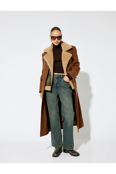 Koton X Sima Tarkan – Jeans mit geradem, langem Bein und Standard-Taille