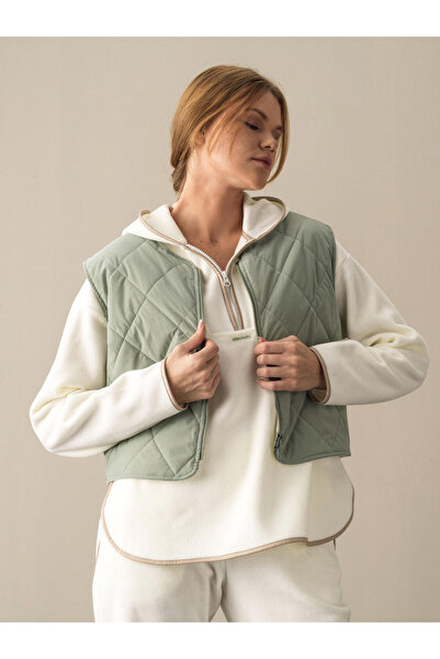 Xint Kadın Haki Formunu Koruyan Regular Fit Kapitone Yelek