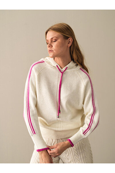 Xint Kadın Ekru Kapüşonlu Oversize Triko Sweatshirt