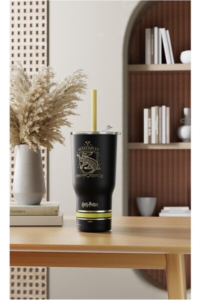 Miniso Harry Potter Lisanslı Pipetli Termos (580ml) - Hufflepuff