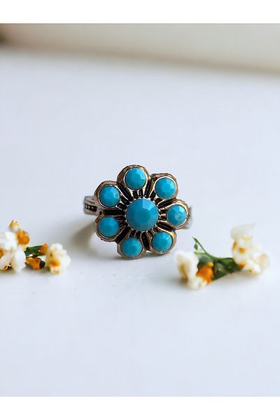 FAYRA ACCESSORIES Diamond and Turquoise Stone Detailed Cluster Ring
