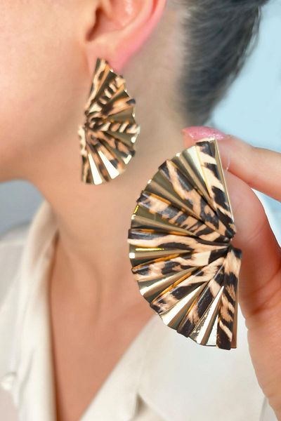 Sose Moda Gold Colorful Leopard Pattern Fan Model Earrings