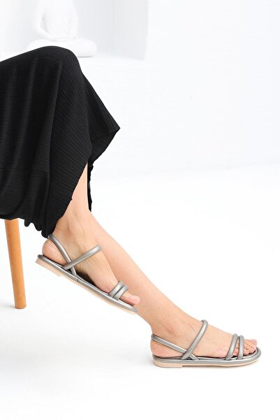 Beyond Women's Platinum Rome Double Strap Puff Sandals 2cm Byndrsl01