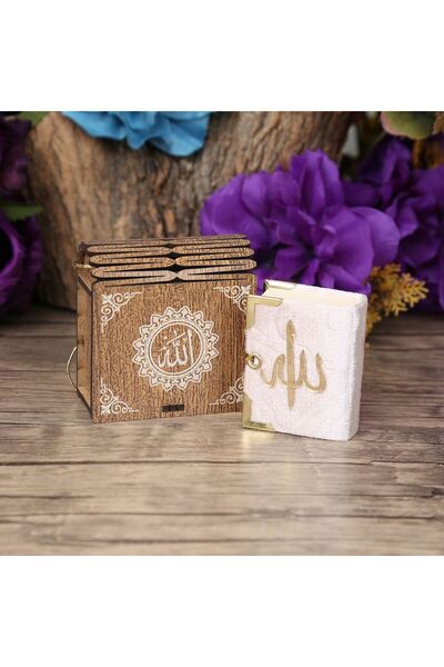 İkranur Mini Ahşap Kutu & Mini Kur'an-ı Kerim Beyaz (8x7cm)
