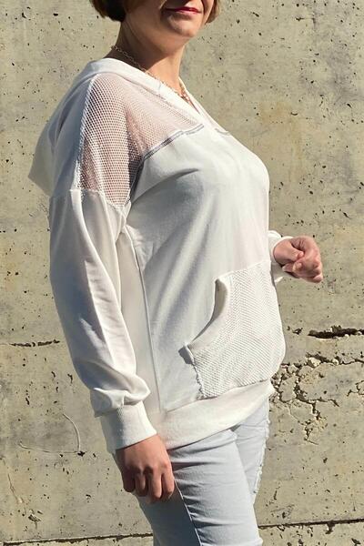 Mia Butik Women's White Mesh Detailed Blouse