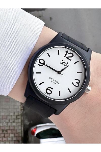 Q&Q  Women's Waterproof Plastic Cord Wristwatch