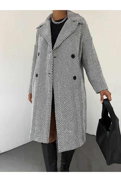 Modamorfo Kaschmütze mit Fischgrätenmuster und Taschen – weiß