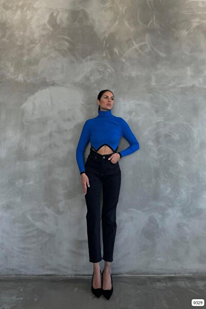 Deafox Saks Turtleneck Long Sleeve Asymmetrical Cut Knitwear Crop Sweater