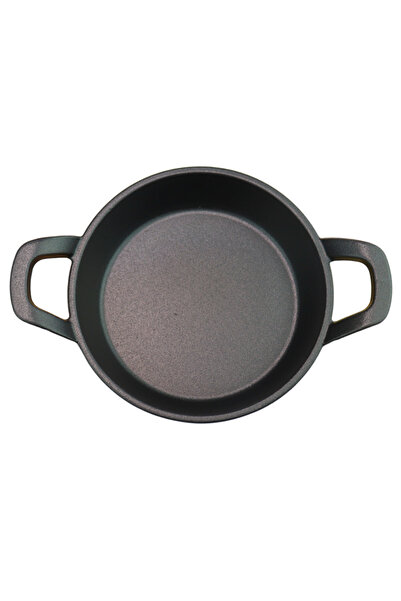 Evren Döküm Demir Kulplu Yuvarlak Sahan Tava 16 Cm Ve Ahşap Servis Sunum Altlık