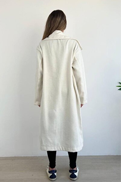 Mossta Basic Buttoned Pocket Long Stamp Coat Ecru