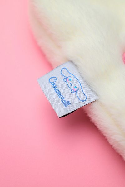 WİGGLE Cinnamoroll Soft Plush Feather Single Compartment Magnetic Children's Handbag