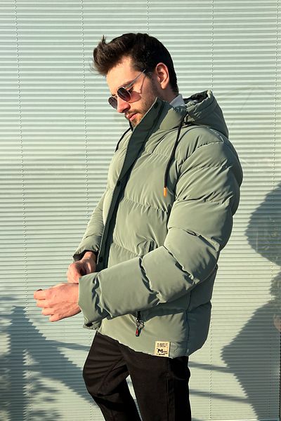 ModaPlaza Men's Hooded Puffer Coat 1054