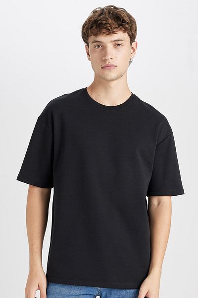 DeFacto Boxy Fit Kurzarm-Basic-T-Shirt aus Baumwolle mit Rundhalsausschnitt E0224ax24au