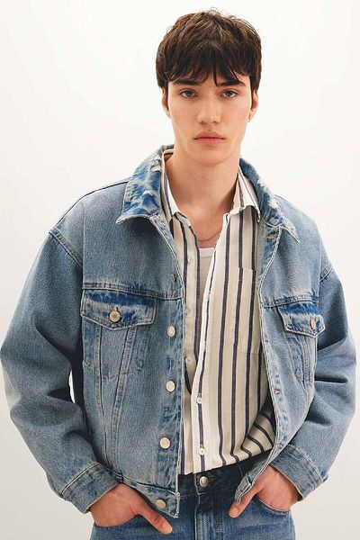 DeFacto Relax Fit Jeansjacke mit Knopftaschen B5749ax24sp
